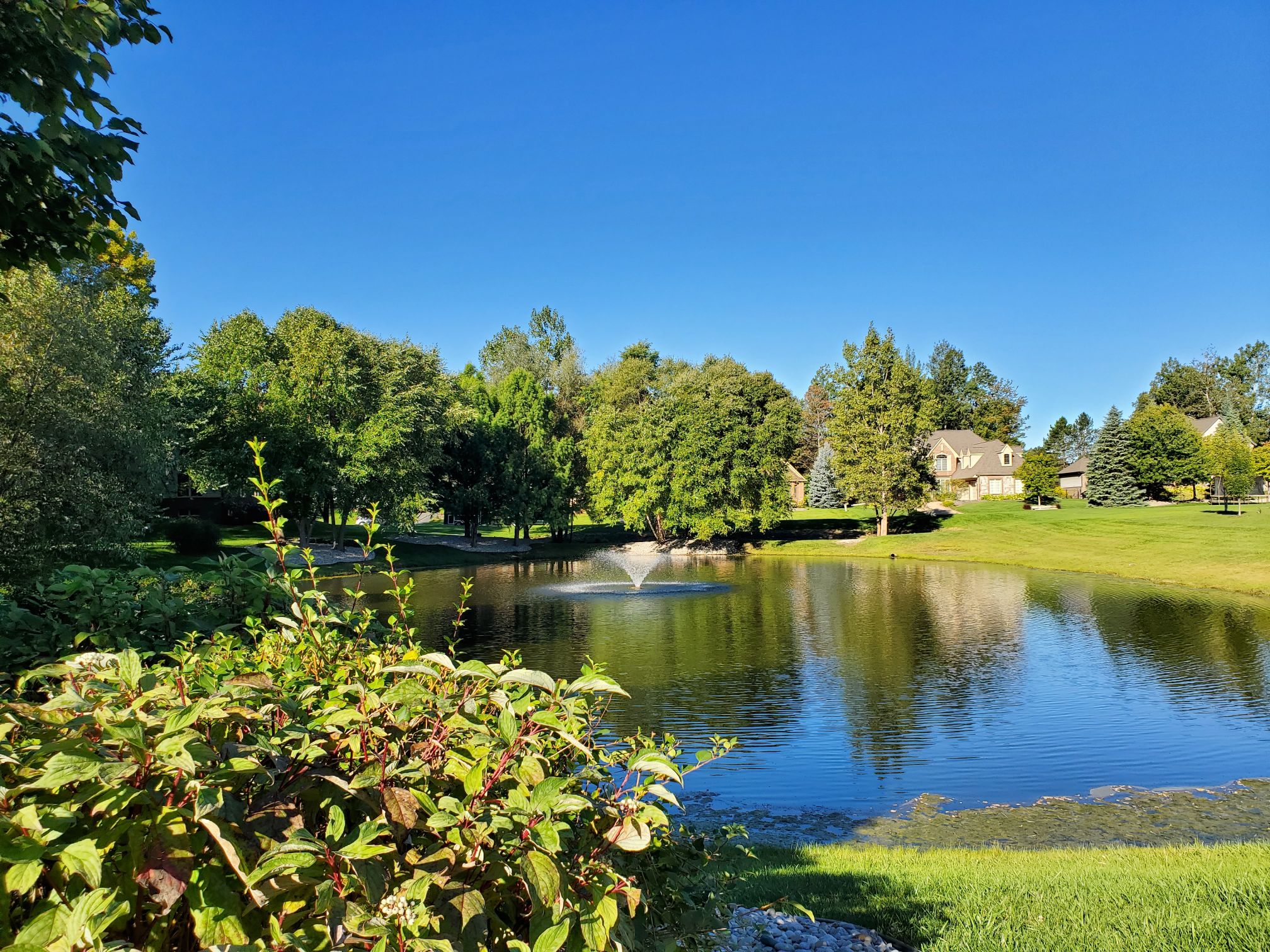 Paul Anthony Homes NEIGHBORHOODS Peninsula Condominiums