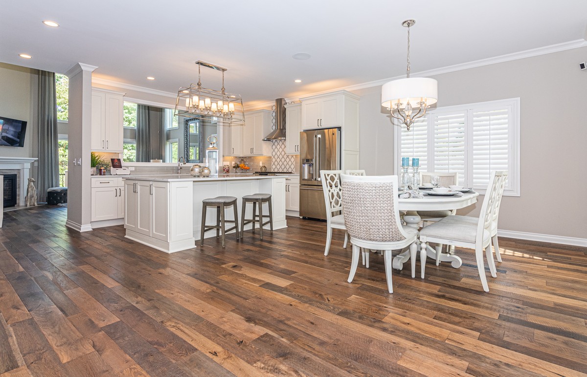 Paul Anthony Homes NEIGHBORHOODS Peninsula Condominiums