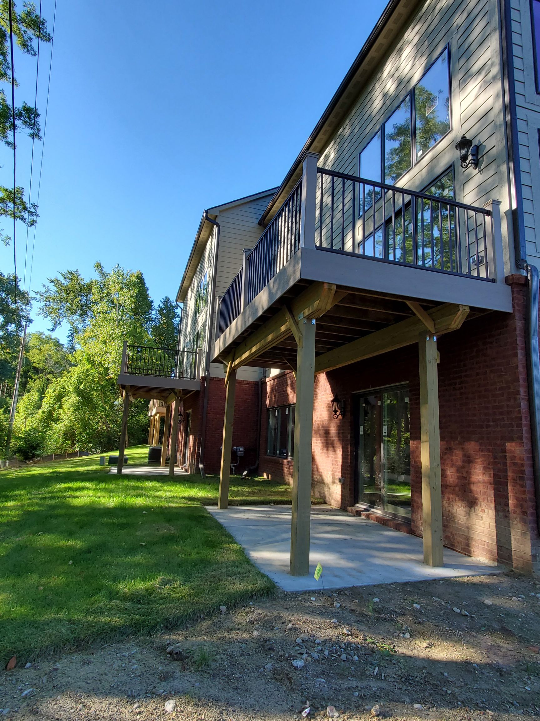 Paul Anthony Homes NEIGHBORHOODS Peninsula Condominiums