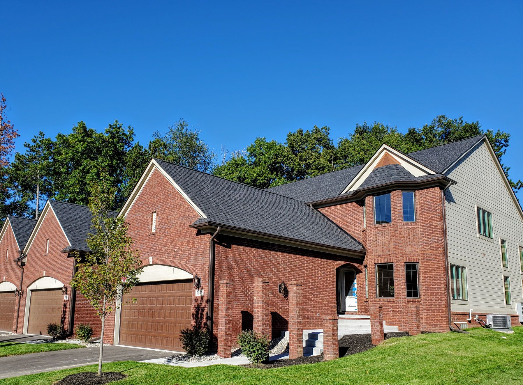 Paul Anthony Homes NEIGHBORHOODS Peninsula Condominiums